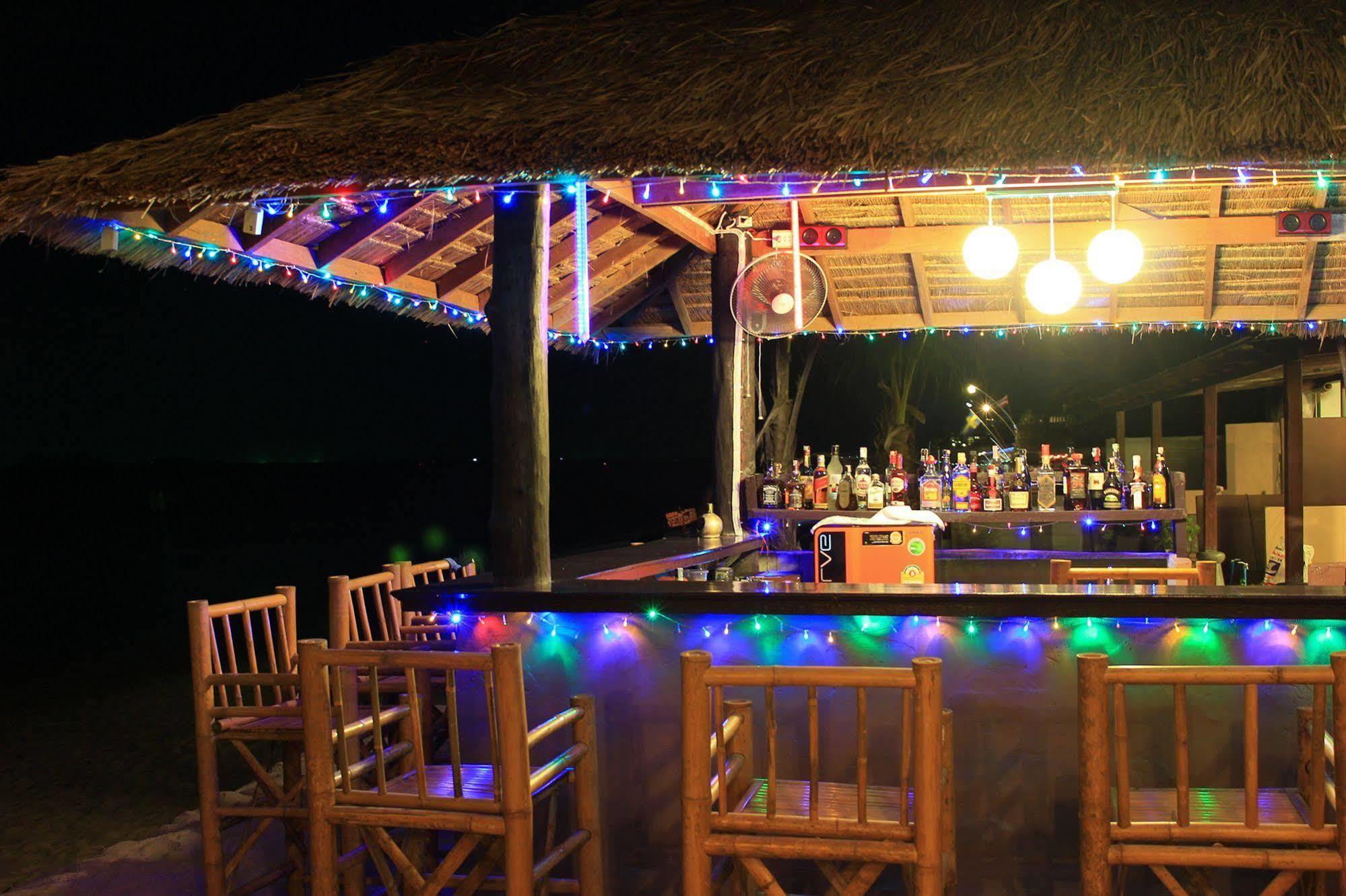 Peace Paradise Beach Ko Lanta Exterior foto